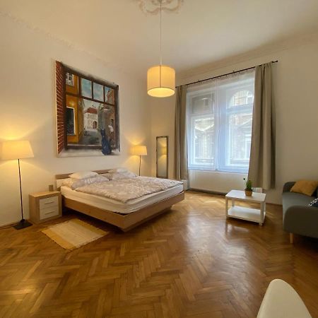 Central Quarter Apartment Budapest Exterior foto